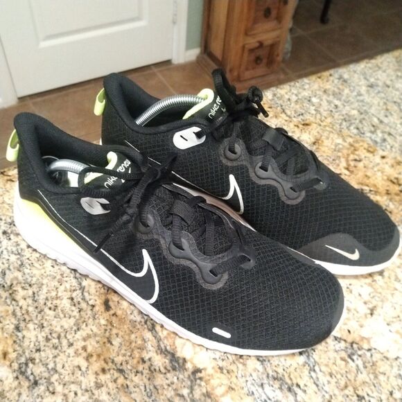 Nike Renew Ride Running Shoes Sneakers Black/Gray/Volt CD0311-007 Men's Sz 10.5 - Picture 2 of 12